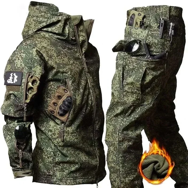 Immagine di Tuta mimetica invernale spessa Giacche tattiche impermeabili Giacca da allenamento multitasche con cappuccio Pantaloni in pile Uomo Abbigliamento da caccia all'aperto