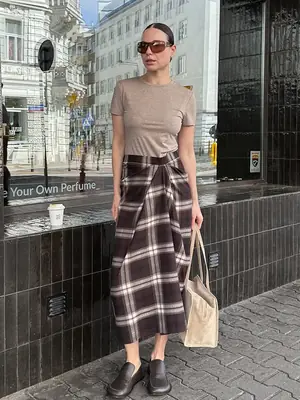 Image de Jupe Midi Carreaux Plissée Taille Haute
