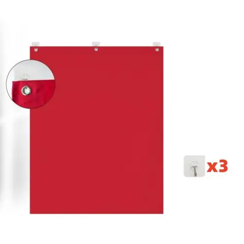 Rouge avec trous