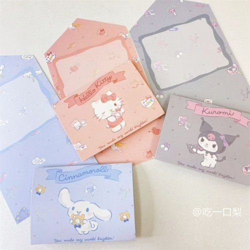 Image of Adorable Sanrio Cartoon Kitty Cat Tri-Fold Greeting Card – Perfect Birthday Card & Cute Cartoon Postcard for Kids and Fans