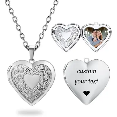 Image de Collier Médaillon Coeur Personnalisé