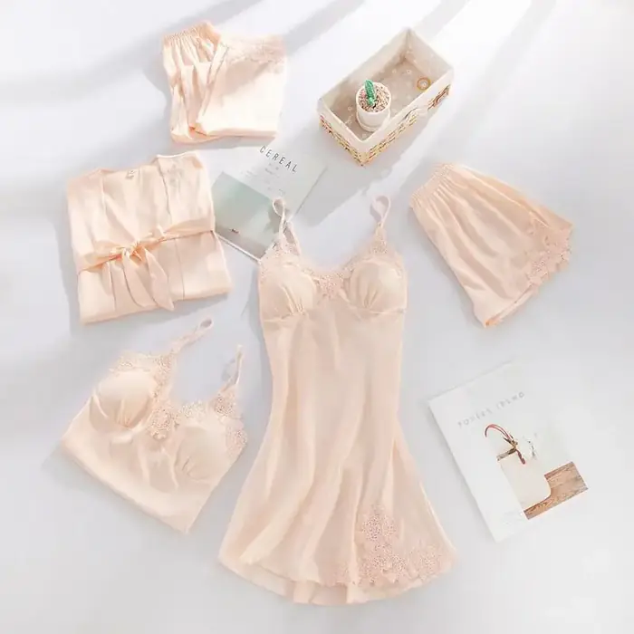 Image de Pyjama Sexy Dentelle 5 Pièces - Élégance & Confort