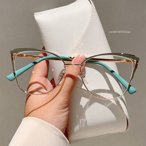 Image of Stylish Minimalist Metal Anti-Blue Light Glasses for Women – Fashion Cat Eye Computer Goggles for Business and Everyday Use