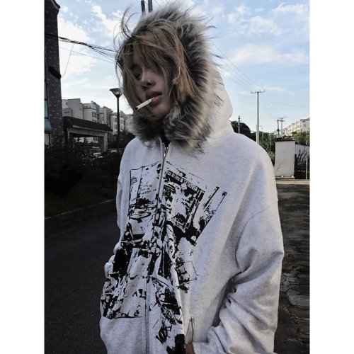 Bild von Stilvolle Gothic-Hoodies für Frauen – Y2K & Harajuku Vibes