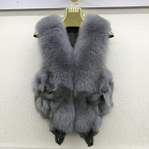Immagine di Gilet in Vera Pelliccia di Volpe Naturale 100% Autentica - Elegante e Caldo per Donne 2025