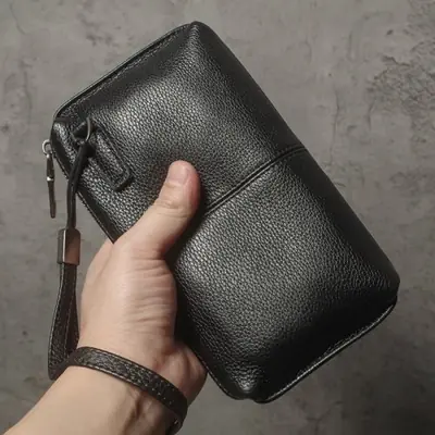 Image de Pochette en Cuir Véritable - Élégante & Pratique