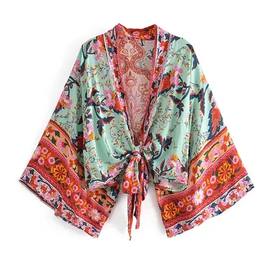 Image de Kimono Boho Fleuri - Robe de Plage Tendance