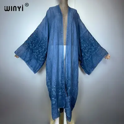 Image de Kimono Brodé Luxe - Robe de Plage Élégante pour Femmes