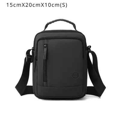 Image de Sac Bandoulière Homme Élégant en Nylon - Style Décontracté & Résistant