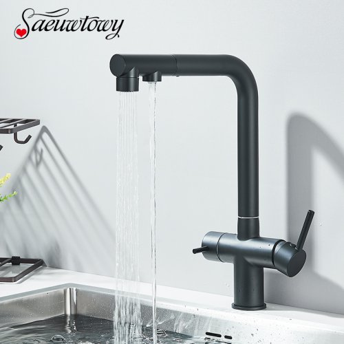 Immagine di Rubinetto Cucina con Acqua Filtrata 360° - Design Moderno e Funzionale