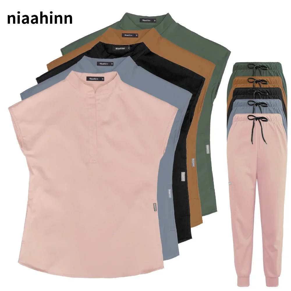 Afbeelding van Comfortabele Scrub Uniform voor Dierenartsen & Verpleging