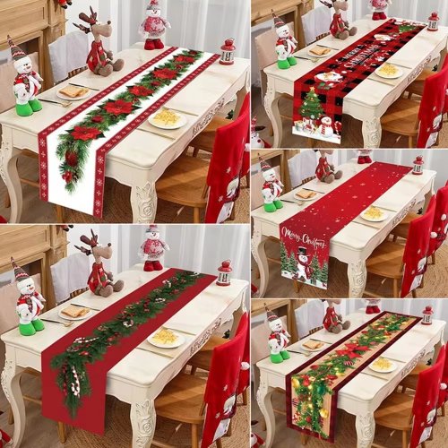 Bild von Weihnachts-Tischläufer mit festlicher Weihnachtsdeko – Frohe Weihnachten und Frohes Neues Jahr für Ihr Zuhause