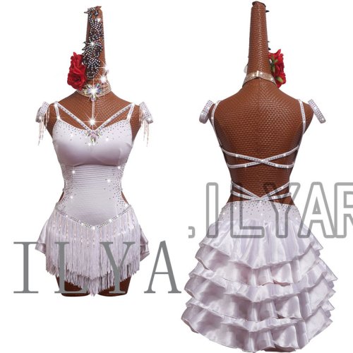 Afbeelding van Elegante Paarse Backless Dansrok met Witte Plooien en Kwastjes voor Latijnse Competitie – Aangepast voor Volwassenen en Kinderen