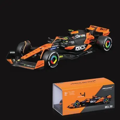 Image de Miniature F1 1:43 avec Casque - Modèle 2024