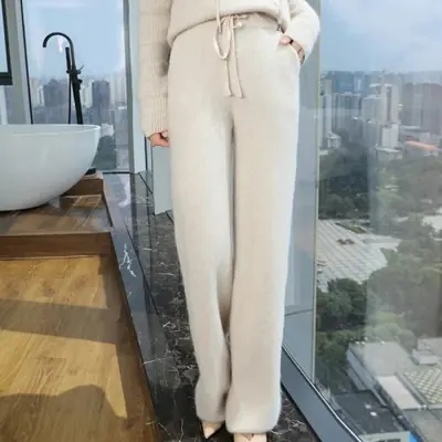 Image de Pantalon Large en Cachemire & Vison - Confort & Élégance