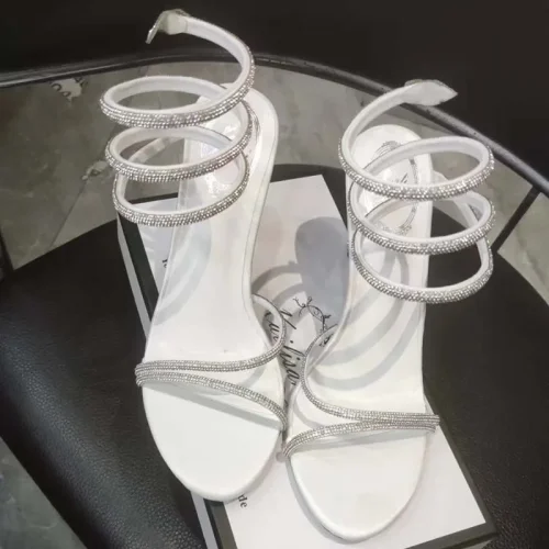 Imagen de Sandalias de Mujer con Tacones Altos y Diamantes