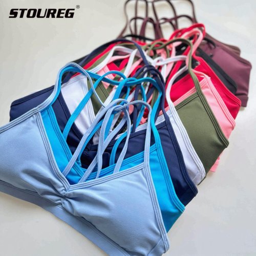 Immagine di STOUREG Reggiseni da yoga da indossare multipli per donna Top corto sportivo minimale con imbottiture Top da allenamento fitness a collo basso con scollo all'americana ad asciugatura rapida