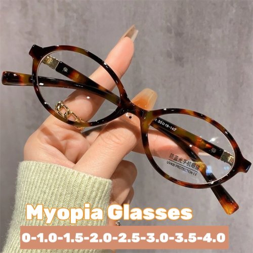 Image of Vintage Oval Frame Myopia Glasses for Women and Men – Anti-Blue Light Near-Sight Eyewear in Korean Style, Unisex Fashionable Design