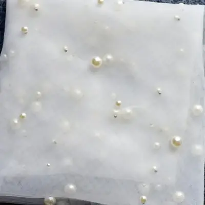 Image de Voile de mariée court perles tulle doux avec peigne