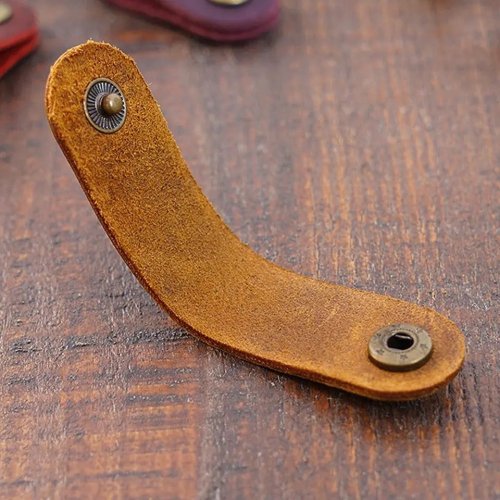 Bild von Echtes Leder Kabelorganizer – Vintage Stil für perfektes Kabelmanagement
