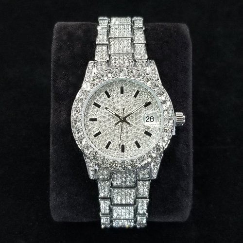 Imagen de Reloj de Mujer Elegante con Diamantes, Cuarzo Redondo, Acero Inoxidable Plateado, Resistente al Agua y Brillante – Regalo Perfecto para Ella