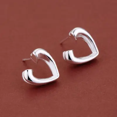 Image de Boucles d'oreilles Cœur en Argent Sterling 925 - Élégantes & Romantiques