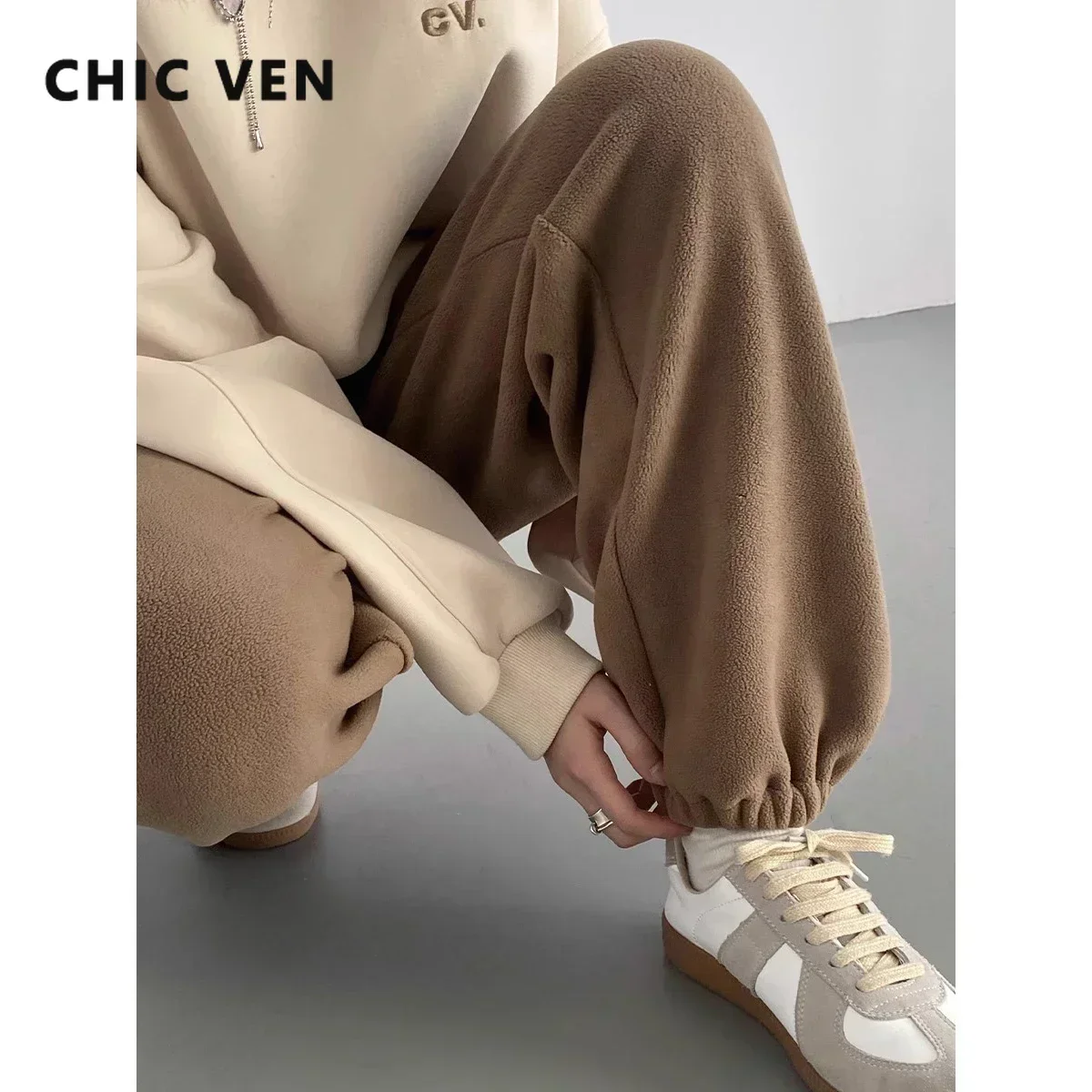 Immagine di Pantalone da donna CHIC VEN allentato Casual nuovo pantalone in pile a vita alta spessa peluche caldo pantaloni sportivi femminili autunno inverno 2023