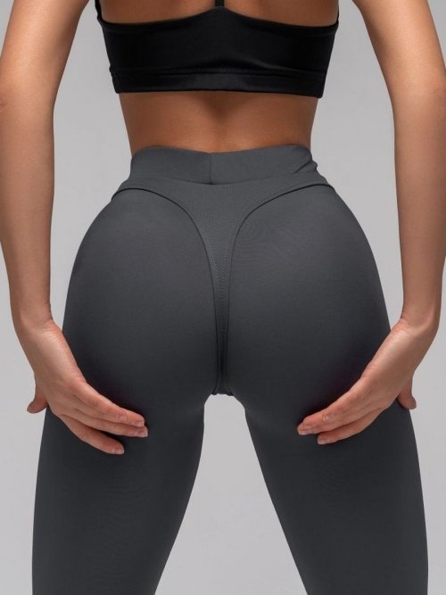 Imagen de Mallas de Yoga Negras de Cintura Alta para Mujer - Pantalones Deportivos Elásticos y Resistentes para Entrenamiento, Levantamiento de Glúteos y Actividades Fitness en Tallas Grandes 2024
