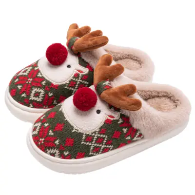 Image de Pantoufles Hiver Femmes - Cerf de Noël Mignon & Antidérapantes