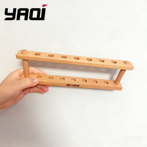 Bild von Natürlicher Buchenholz-Rasiererständer für Sicherheitsrasierer – Minimalistischer, hochwertiger Rasiererhalter für Männer mit raffiniertem Lebensstil