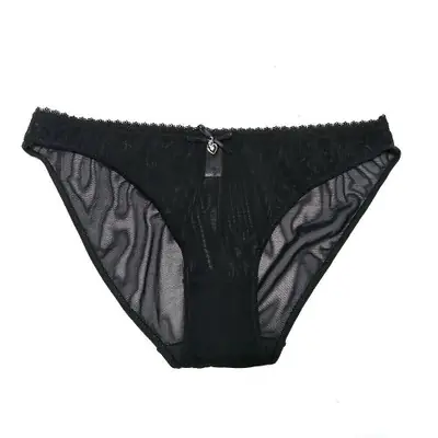 Image de Lingerie Dentelle Noire Transparente - Soutien-Gorge & Culottes Sexy