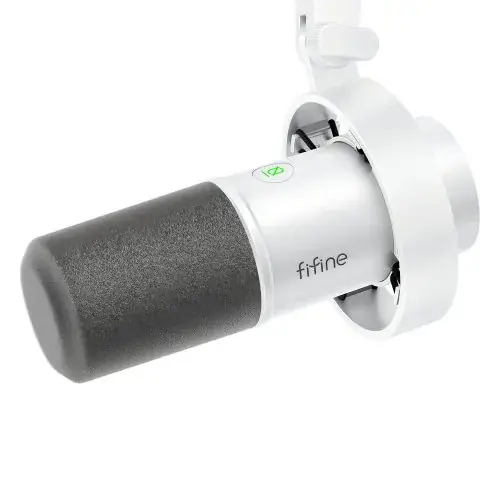 Image de Microphone USB Pro avec XLR et Surveillance en Temps Réel