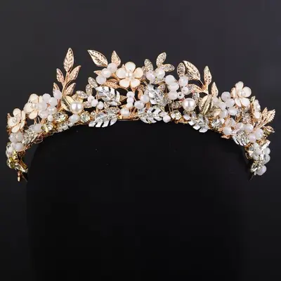 Image de Couronne de Mariée en Or avec Fleurs & Cristaux