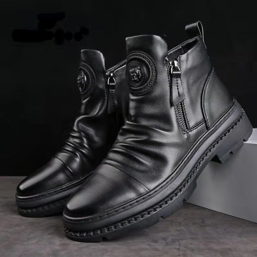 Image of Stylish Men's Luxury Leather Motorcycle Boots with Plush Lining – Warm Winter Ankle Boots for Casual Wear and Urban Adventures