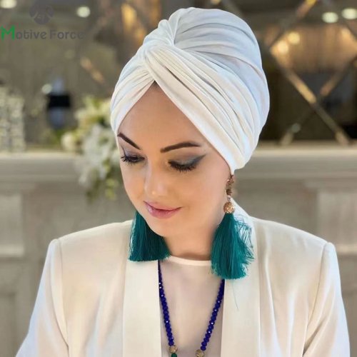 Image de Hijab Élégant en Soie Modal - Couvre-Chef Instantané pour Femmes Musulmanes