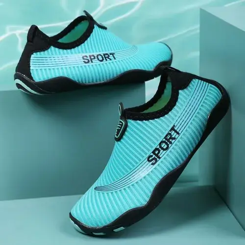 Image de Chaussures d'eau rapides à séchage - Unisexe pour toute la famille