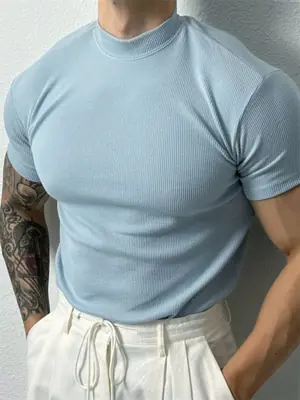 Image de T-Shirt Homme Col Roulé Rayé - Style Sportif Été