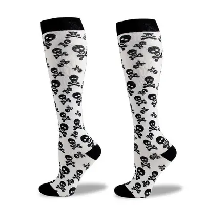 Image de Chaussettes de Compression Halloween - Crâne, Os & Chauves-Souris