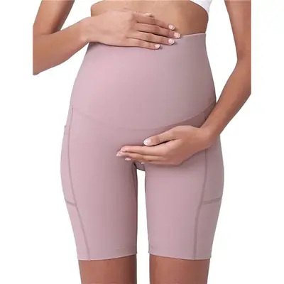 Image de Short de Yoga Maternité - Confort & Style pour les Femmes Enceintes
