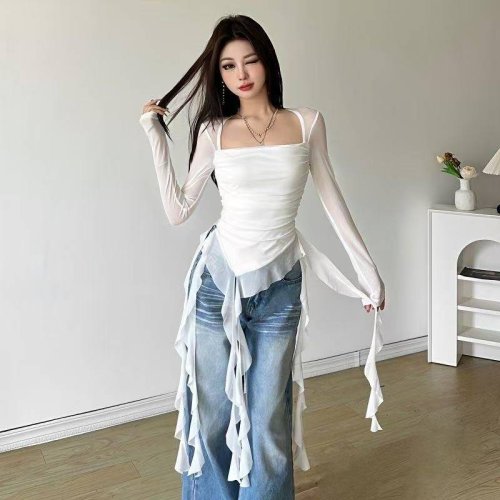 Immagine di Felpa con Cappuccio Streetwear Anni '90 Grunge in Mesh Trasparente con Volant e Orlo Irregolare, Stile Cyber Y2K, Taglio Slim con Polsini per Donna