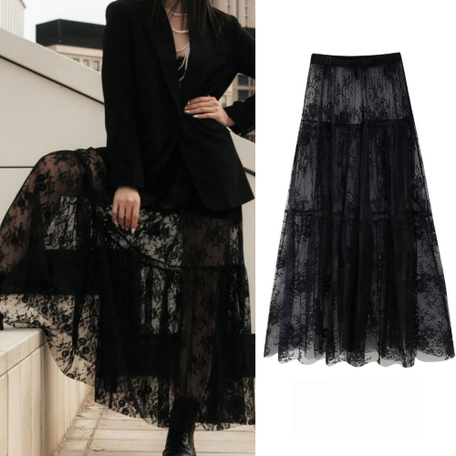Bild von Sexy schwarzer Spitzen-Midi-Rock für Damen – Durchsichtig & Elegant