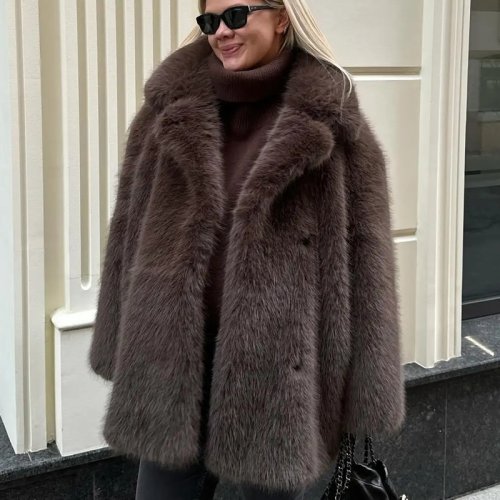 Image de Manteau Fourrure de Renard Luxe Hiver Femme