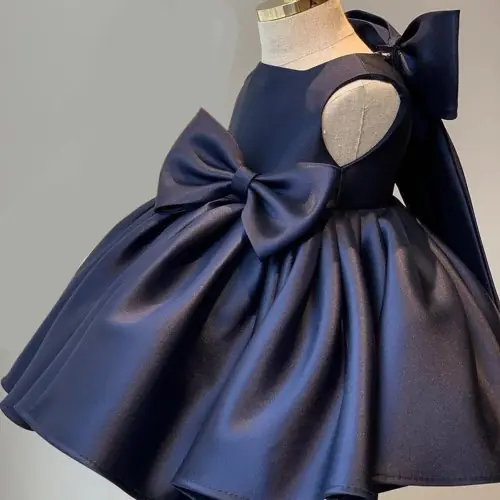 Bleu foncé