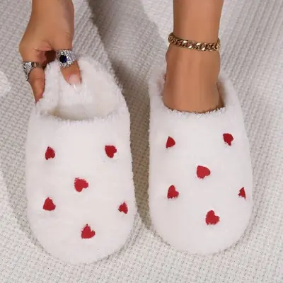 Image de Pantoufles Coeur Douces pour Femmes
