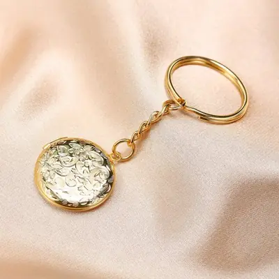 Image de Médaillon Coeur Personnalisé - Cadeau d'Amour Unique