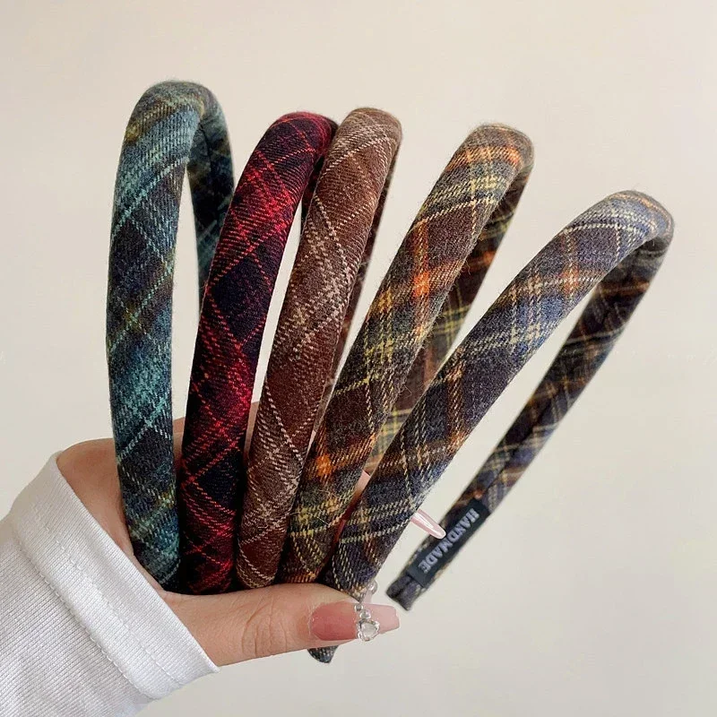 Zdjęcie Elegancka koreańska opaska do włosów w kratę – vintage retro headband z metalowym obramowaniem, idealna na imprezy i święta