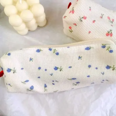 Image de Stylo Kawaii Fleurs - Design Mignon pour Écoliers