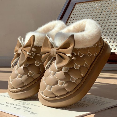 Afbeelding van Stijlvolle Vrouwen Winter Sneeuwlaarzen met Pluizige Binnenvoering en Designer Strik – Warme Indoor Slippers voor Thuis en Buiten