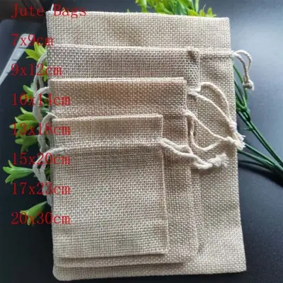 Image de Sacs Cadeaux en Jute - Lot de 20