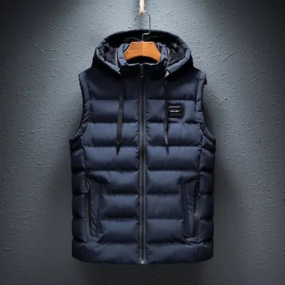 Image de Gilet Homme à Capuche - Mode Décontracté & Rembourré
